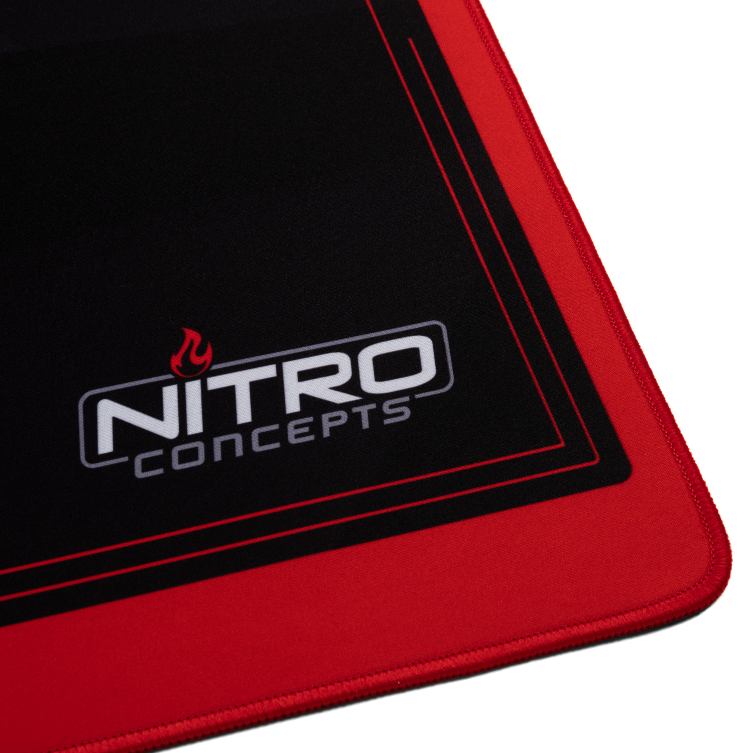 nitro-concepts - Deskmat DM12 - 1200x600mm - INFERNO RED